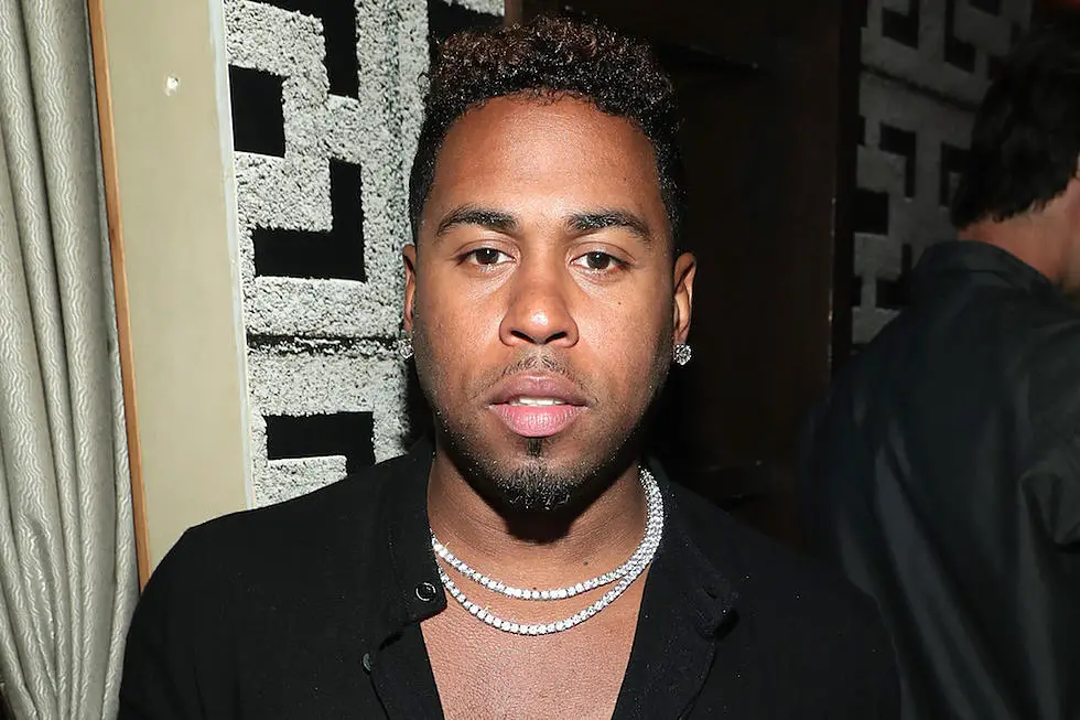 How tall is Bobby Valentino?